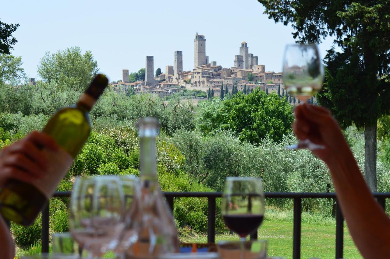 Tenuta Guardastelle - Agriturismo And Vineyard 圣吉米纳诺 外观 照片